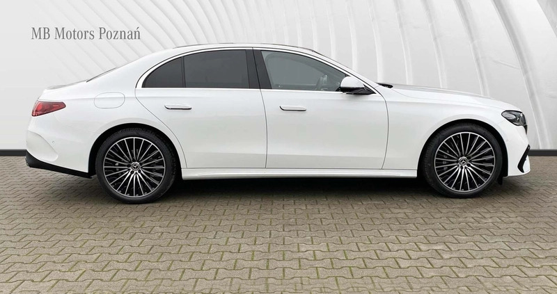Mercedes-Benz Klasa E cena 389900 przebieg: 1000, rok produkcji 2023 z Łomża małe 106